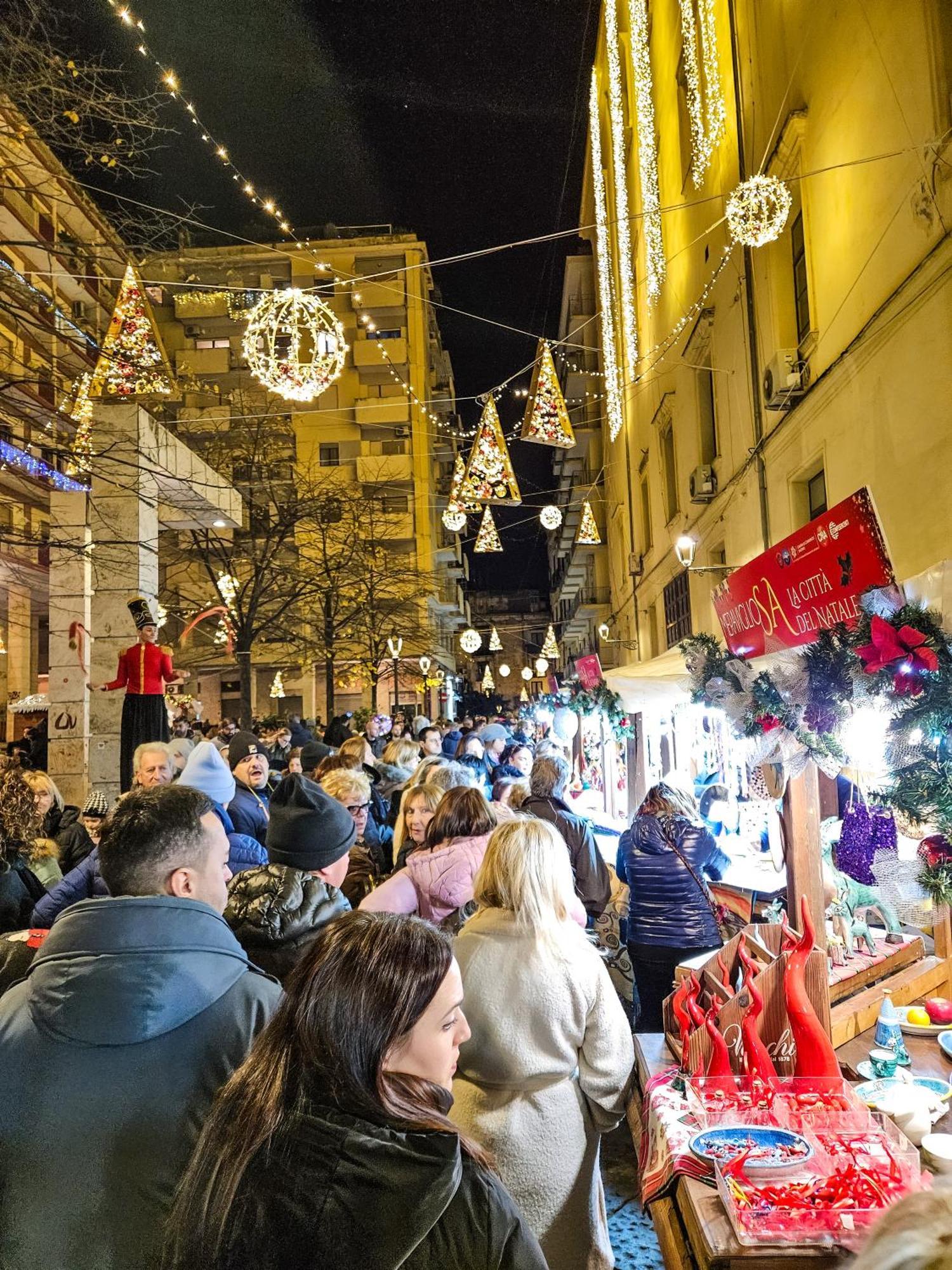 Salerno Casa Vacanze Zewnętrze zdjęcie